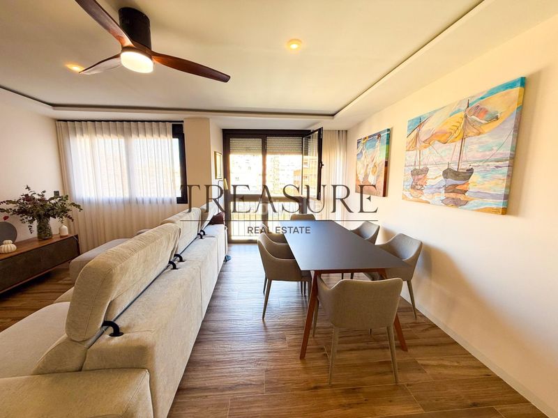 Foto 347576cf-1fce-4c95-86db-7f3502a8eb79. Pis amb aparcament a El Carmen Murcia