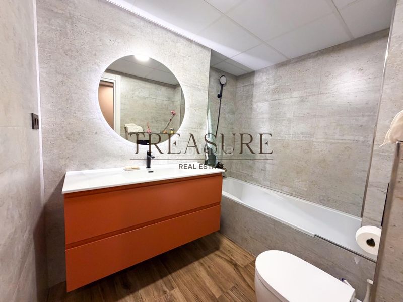 Foto 4272dfb1-1653-40a7-b2f3-21e80ee78e5c. Pis amb aparcament a El Carmen Murcia