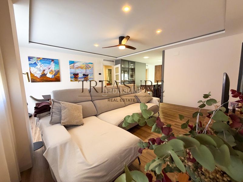 Foto 5367d8fd-5a37-4856-94cd-d53e54d83559. Pis amb aparcament a El Carmen Murcia