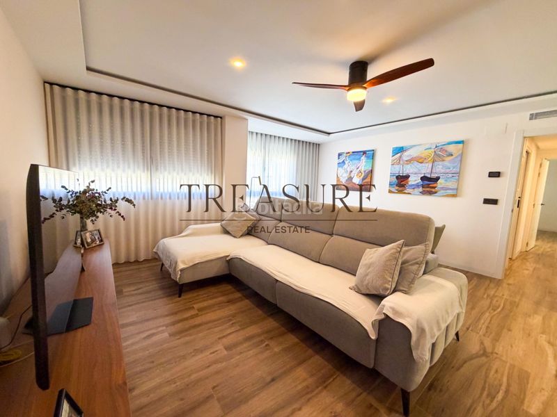 Foto c109b12b-ee7f-4bb5-a8f7-55b390b73bb5. Pis amb aparcament a El Carmen Murcia