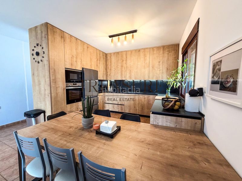 Foto a7b8a3e6-48e1-4324-8fc1-2b40d9158de5. Casa aparellada amb aparcament piscina a Roldán Torre - Pacheco