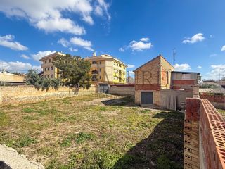 Terreny residencial a Calle Pintor Manuel Coronado