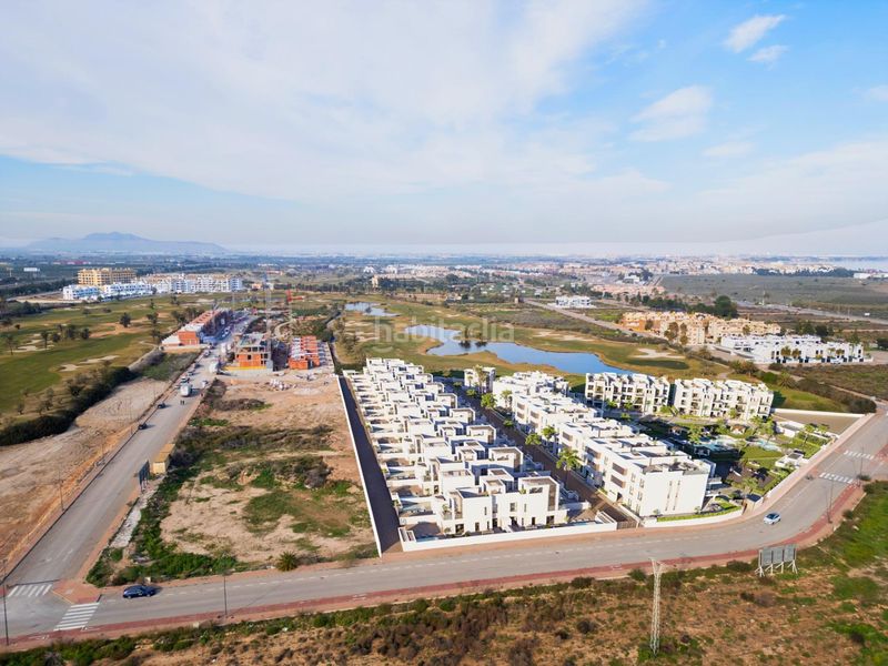 Foto 75a2f1af-4ca8-498e-b072-8e1722ed862c. Apartament amb aparcament piscina a Las Lomas de Rame-Bahía Bella Alcázares (Los)