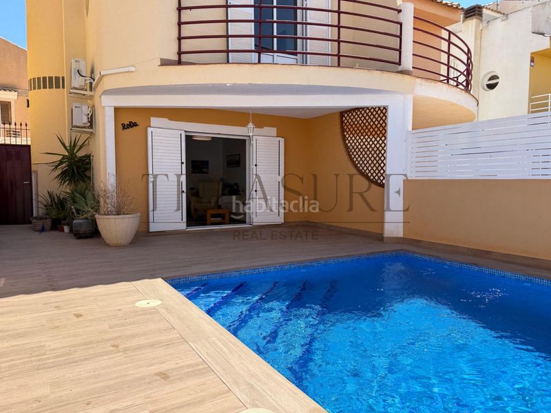 Foto af01ac0b-bf37-4656-a299-b98bb46885ff. Casa aparellada amb calefacció piscina a Playa Grande-Castellar Mazarrón
