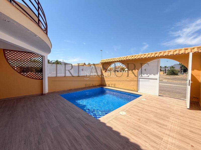 Foto cc0281f1-7fde-4440-82d9-c60859f9f30c. Casa aparellada amb calefacció piscina a Playa Grande-Castellar Mazarrón