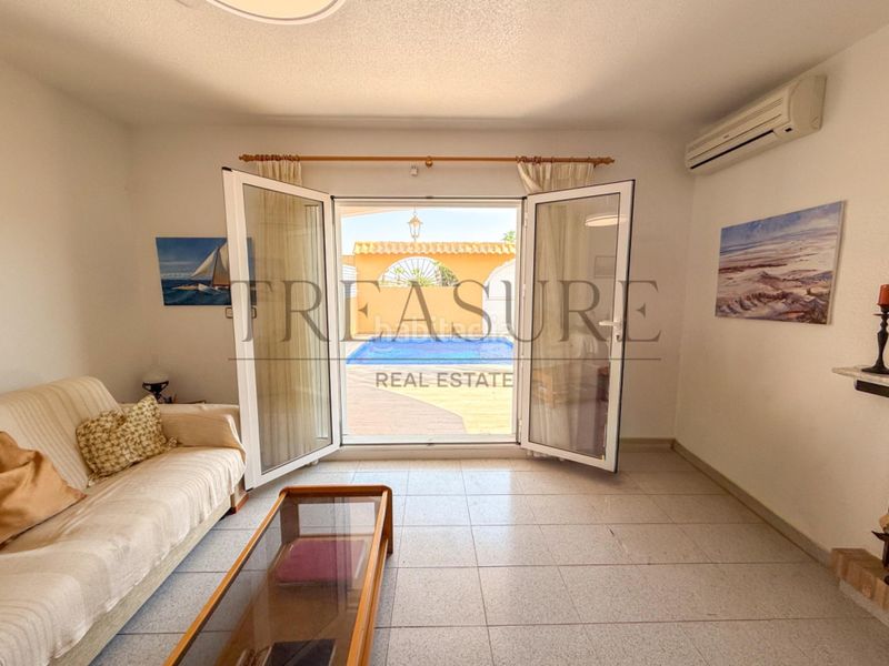 Foto f59639e9-0fb3-41b2-ac6d-d254a6fa538b. Casa aparellada amb calefacció piscina a Playa Grande-Castellar Mazarrón