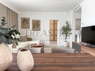 Ático  Calle de galeón. Exclusiva vivienda con solárium privado y cocina exterior, pisci