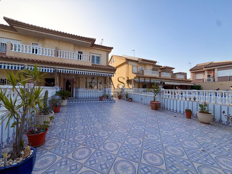 Foto 2dbe880d-432d-4b16-8d19-462895878f7b. Casa amb aparcament a Los Narejos_Punta Calera Alcázares (Los)