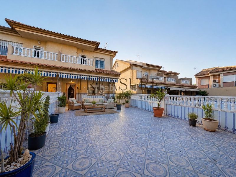Foto d3121862-8e38-4843-a4b7-99de64021041. Casa amb aparcament a Los Narejos_Punta Calera Alcázares (Los)