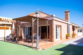 Chalet  Poligono y - manga. Tu oasis en la manga del mar menor te espera!