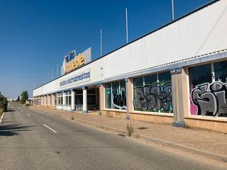 Nau industrial a Zaragoza km 51,6. Nave en venta