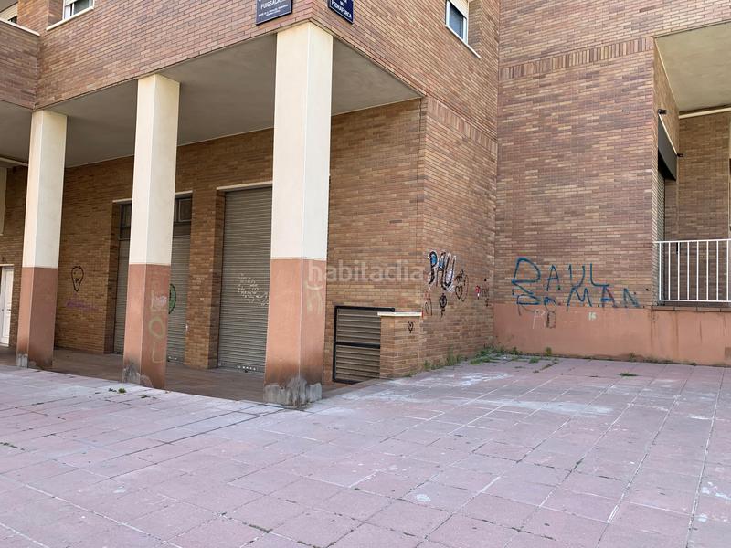 Foto ae9a0bd5-798a-464b-b707-7cb5e5a8be42. Local comercial a del puigsacalm 25(c) a Les Arenes - La Grípia - Can Montllor Terrassa