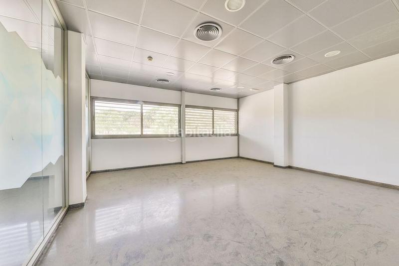 Foto cfe6a967-7279-4217-a26a-50d5cd69cc08. Ufficio in blaise pascal 3 in Establiments Palma de Mallorca