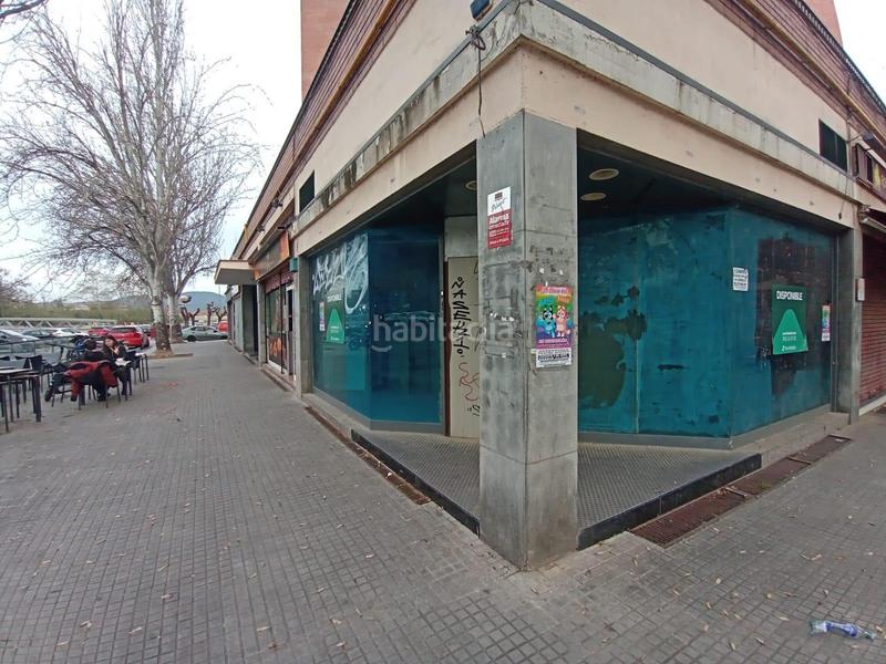 Foto 4cb0a4ba-4d55-4ce9-83e4-af9b6d4c8e30. Local commercial dans Martinica - Ateneu Cerdanyola del Vallès
