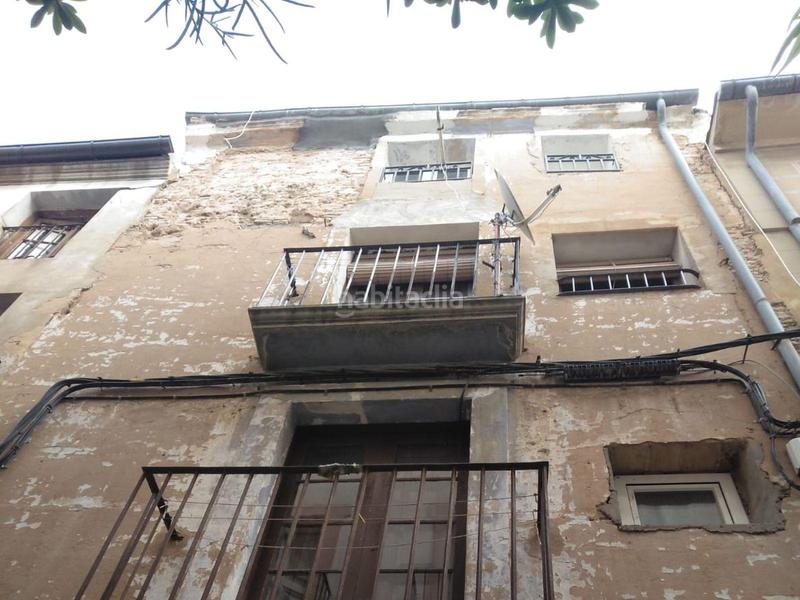 Foto d2ebb8ea-687a-438b-81ac-7f1923da5848. Edificio en mayor edificio en venta en Falces