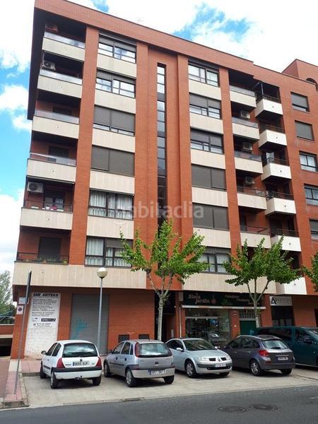 Foto 109949e5-6203-4f0e-aed2-eb3b1952d1b8. Local comercial en tirso de molina 1 local en venta en Logroño