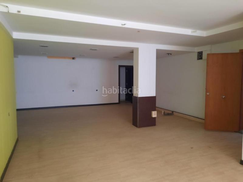 Foto 7ddde167-e6ab-47e5-a605-bdb37ff48562. Local comercial local en venta en Casc Antic Ripollet