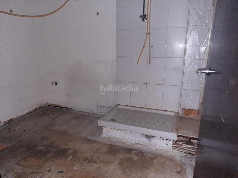 Foto e609f2c7-dd98-4f66-a72d-66e2bab03f58. Local comercial local en venta en Casc Antic Ripollet