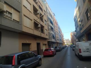 Local Comercial a Escribano maseres 10 pb izq 10. Local en venta