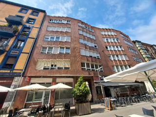 Local Comercial a Jado kalea 7. Local en venta