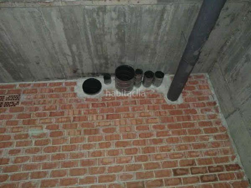 Foto e03a4e0e-730e-460f-9be9-5837356fcd84. Local commercial dans Hernani