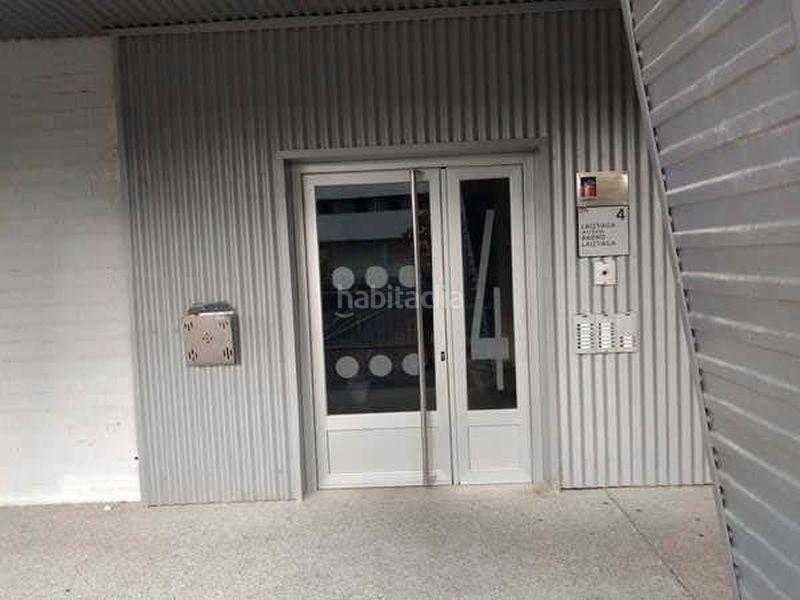 Foto e88f6de1-8da3-4292-9394-2503c9528387. Local commercial dans Hernani