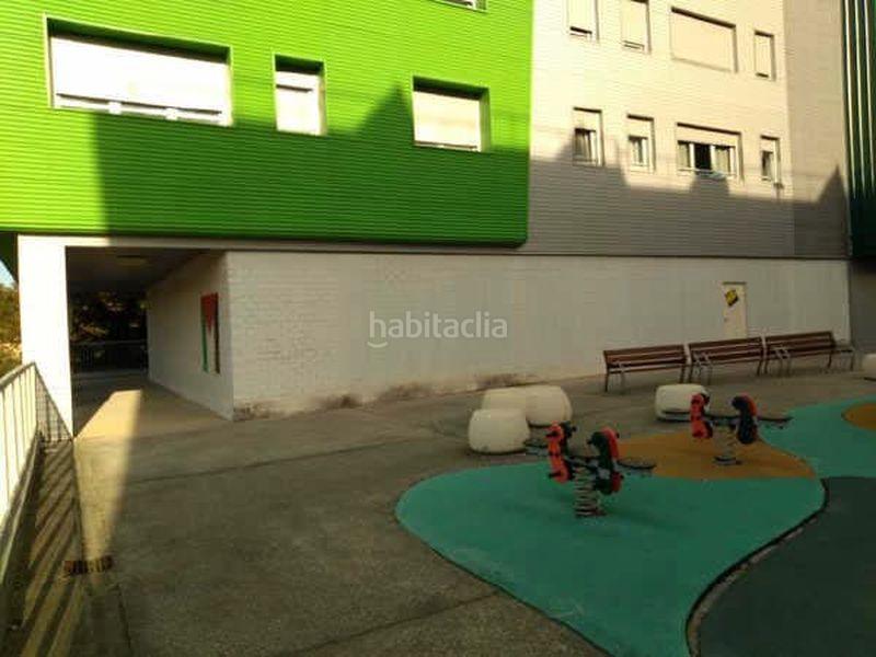 Foto e924c8f6-3484-4277-9c28-c6fc4ebe909f. Local commercial dans Hernani