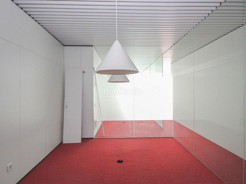 Foto dd1b1177-6cb0-4d61-9a4b-69a156e77385. Business premise in santa anna 26-28 in Centre-Cordelles Cerdanyola del Vallès