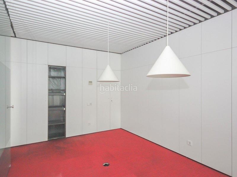 Foto ff952a57-4ba5-4dc2-9abb-bfd4ae62ebc3. Business premise in santa anna 26-28 in Centre-Cordelles Cerdanyola del Vallès