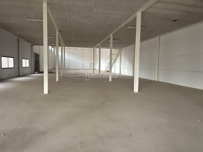 Foto 8bc9dfa4-0d7b-4bf8-97cb-7e60157730c9. Fabrikhalle in mariana de montoya 11 in Renfe - Bulevar 1ª y 2ª Fase Jaén