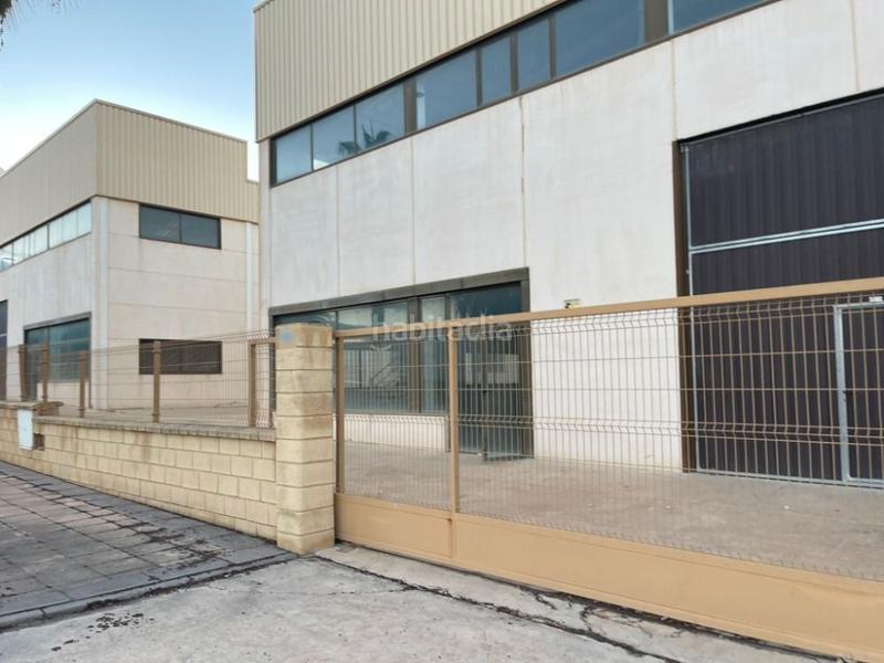 Foto f53bb114-c939-4d0d-b2d2-fffbade5c23c. Nave industrial en mariana de montoya 11 nave en venta en Jaén