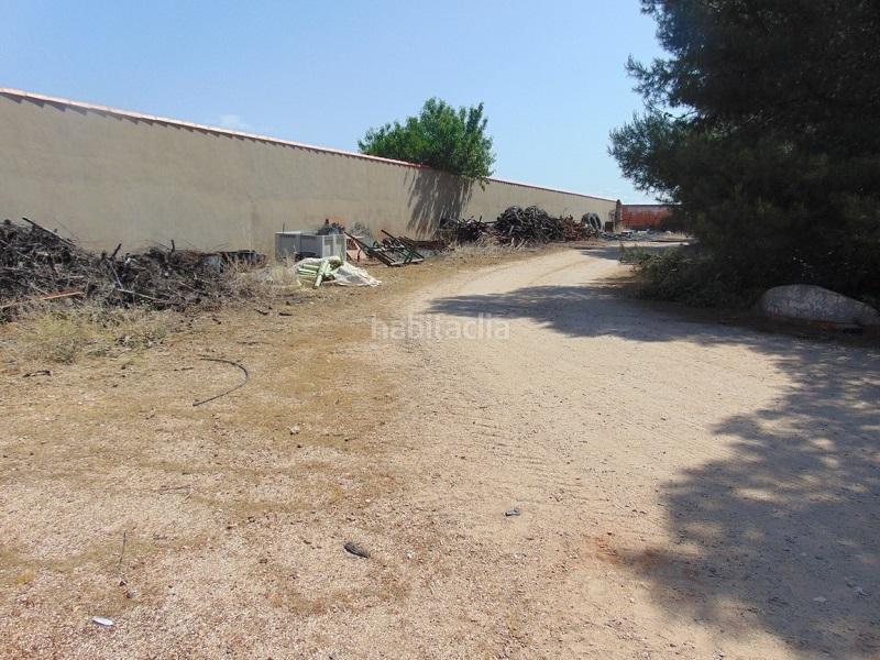 Foto ce8837a2-3b22-48f5-a802-6dd76e90ba48. Fabrikhalle in Moral de Calatrava