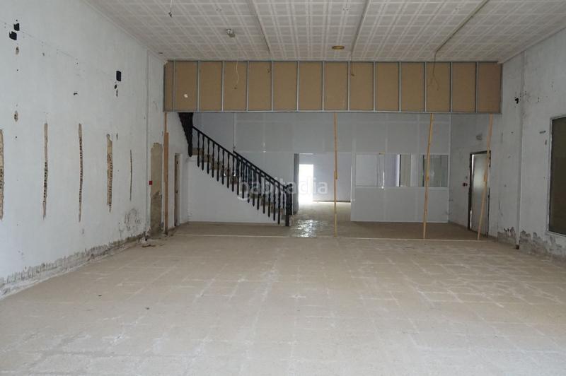 Foto c64b54ff-49bd-4903-804b-e3ff36384db8. Nau industrial a Las Vegas - Campoaras Lucena