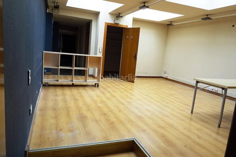 Foto 0e71c29f-6e5b-469d-abeb-a72df260ef84. Oficina a florida 19 a Ensanche Vitoria - Gasteiz