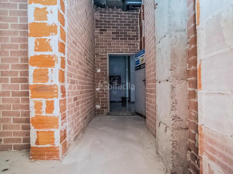 Foto 3eee2bc5-9d66-494d-9ba6-44b4459bcb9c. Geschäftsraum in riudoms 36-38 in Ponent Reus