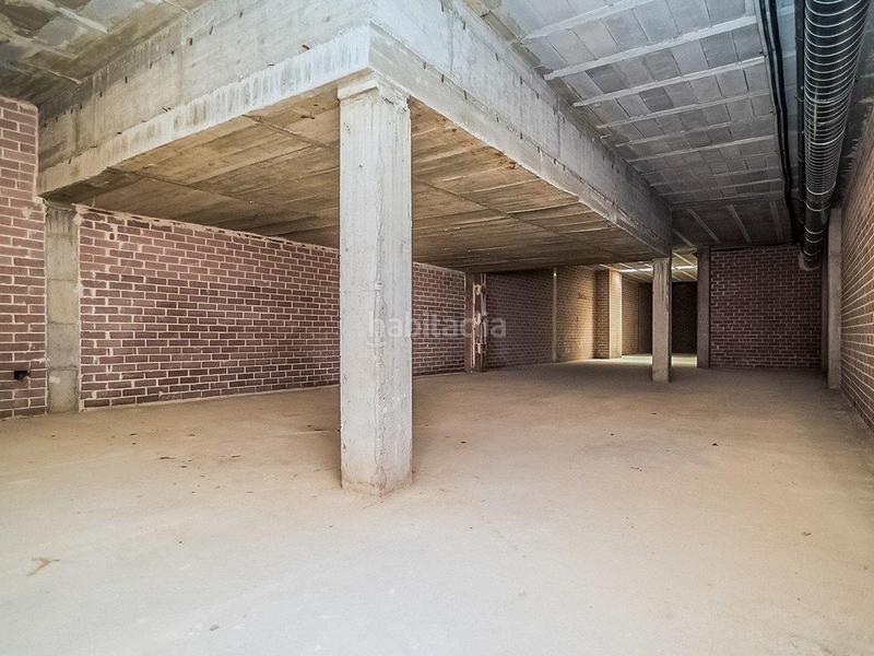 Foto a062d77a-dcf5-48f9-affc-81b1493ca35a. Geschäftsraum in riudoms 36-38 in Ponent Reus