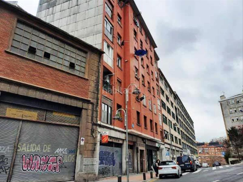 Foto 61d1710c-594b-4ac5-87a1-6b7fd5ab7842. Local comercial a larraskitu 31 a Rekalde Centro Bilbao