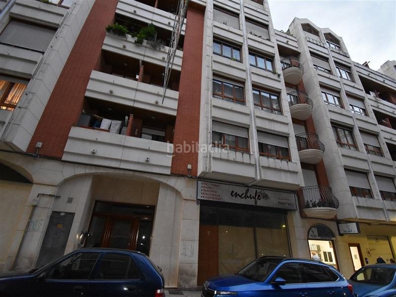 Foto 605b6c13-81b7-4641-ba94-d20a1179f8b1. Local comercial a bajada del chorrillo 8 a Centro Castro - Urdiales