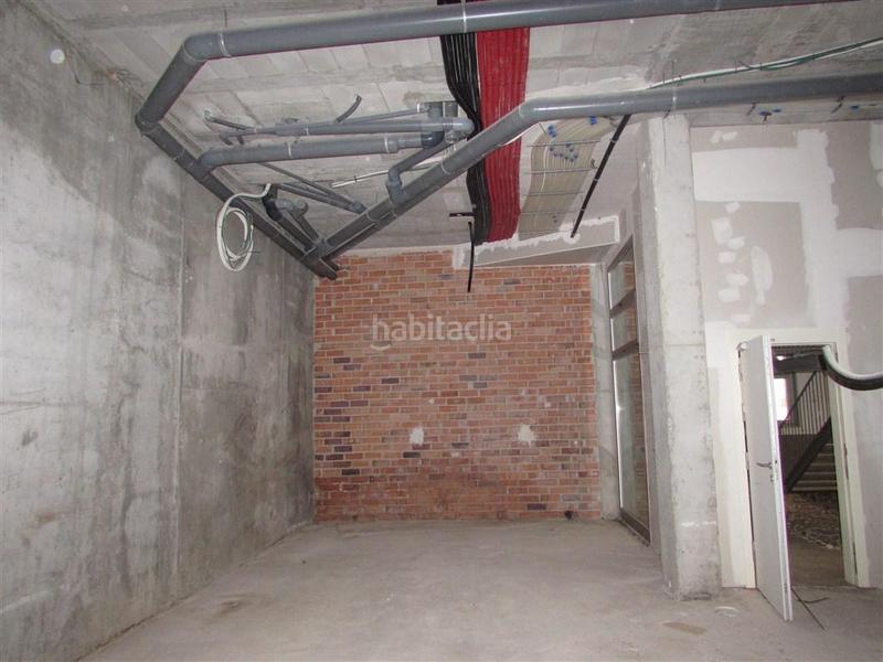 Foto a34e5abc-3508-4f35-a716-aa4ce5eb4c46. Locale commerciale in carnisseria 22-24 in Valls