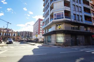 Local Comercial a Nervion 1. Local en venta