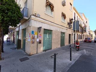 Business premise in Pz de españa, 9 juan valera 1 local a 9. Local en venta