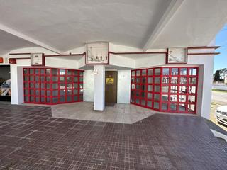 Locale commerciale in Sant mori 26. Local en venta