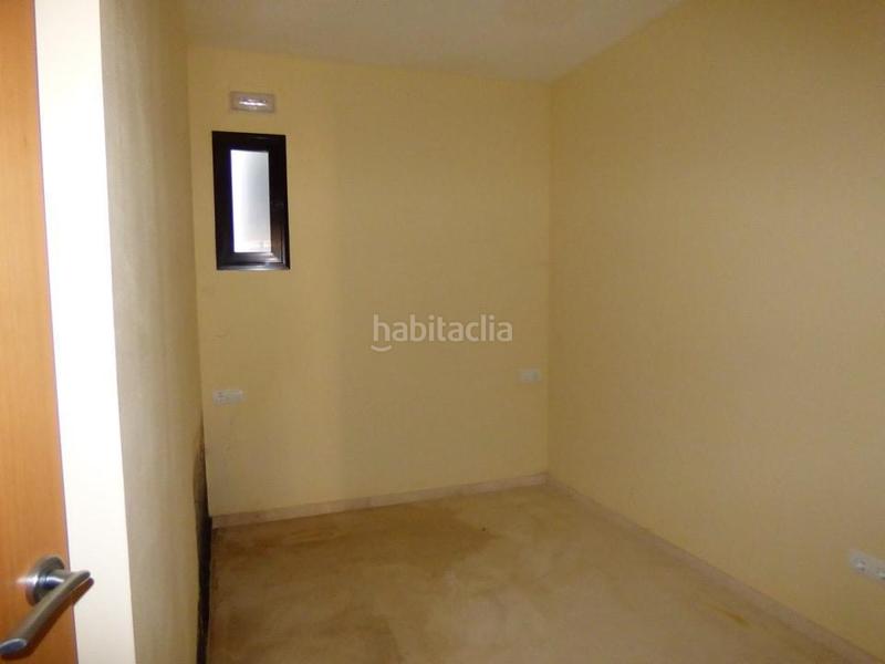 Foto e1bc22fe-4c93-4a3c-8078-b15690a36b56. Local comercial a missers 10 a Arboç (L´)