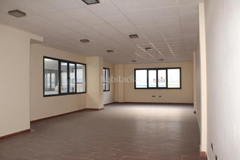 Foto 723c40ba-d0a5-408c-8239-7bead59f8ef5. Local commercial dans marina 3 dans Punta Umbría