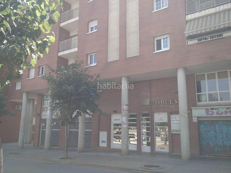 Foto e45251ba-2b18-4bb9-aadc-fe2cc110a178. Local comercial en collsalarca de 57 local en venta en Sabadell