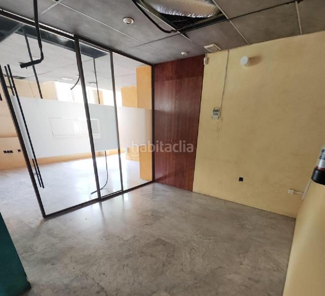 Foto fce903b1-2748-46f6-9f91-9ae7452861a1. Local comercial en collsalarca de 57 local en venta en Sabadell