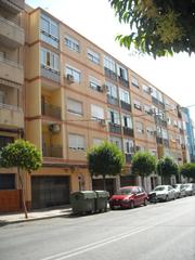Local Comercial a De elda 64. Local en venta