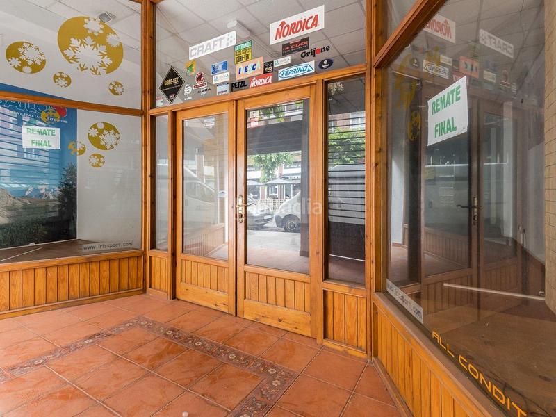 Foto a087693e-d0cc-4137-aa08-80905148ef49. Lloguer local comercial a alam recalde 64b a Alhóndiga Bilbao