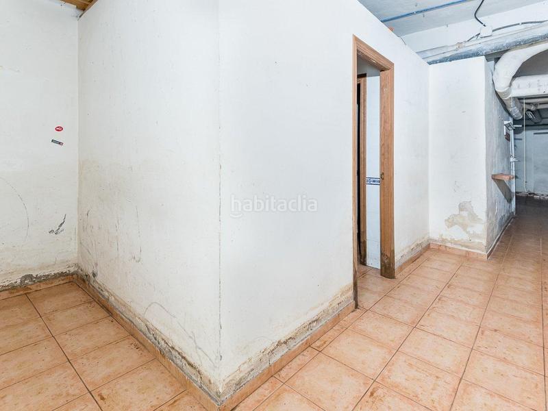 Foto cb01f329-f6cf-4443-8d6d-9a09697898fb. Lloguer local comercial a alam recalde 64b a Alhóndiga Bilbao