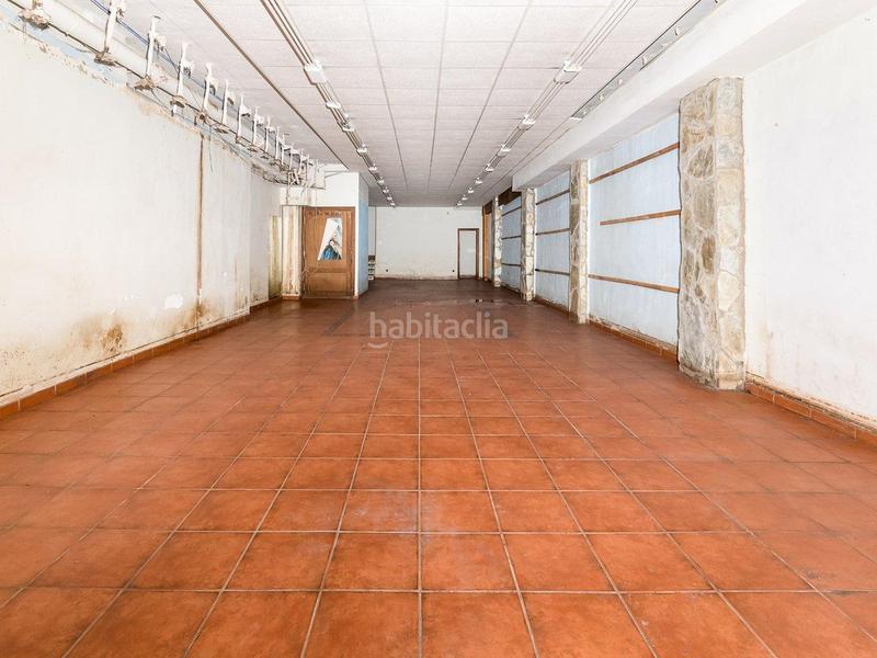 Foto e12ca186-d10e-4da5-8d78-9d18a7ba1440. Location local commercial dans alam recalde 64b dans Bilbao